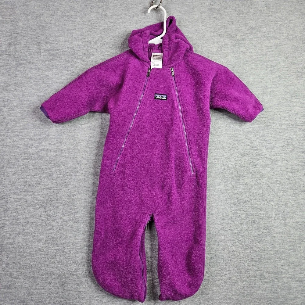 Patagonia Baby 12M Purple Fleece Hooded Bunting One Piece Zip Front Snowsuit